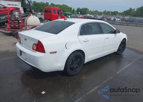 2011 Chevrolet Malibu Ls z USA, uszkodzony, nr VIN 1G1ZB5E16BF172400